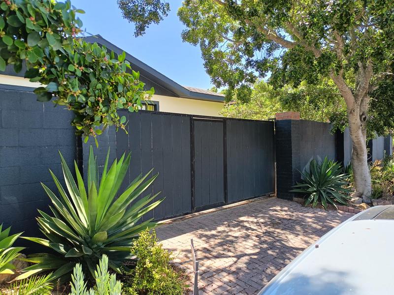 4 Bedroom Property for Sale in Darling Western Cape